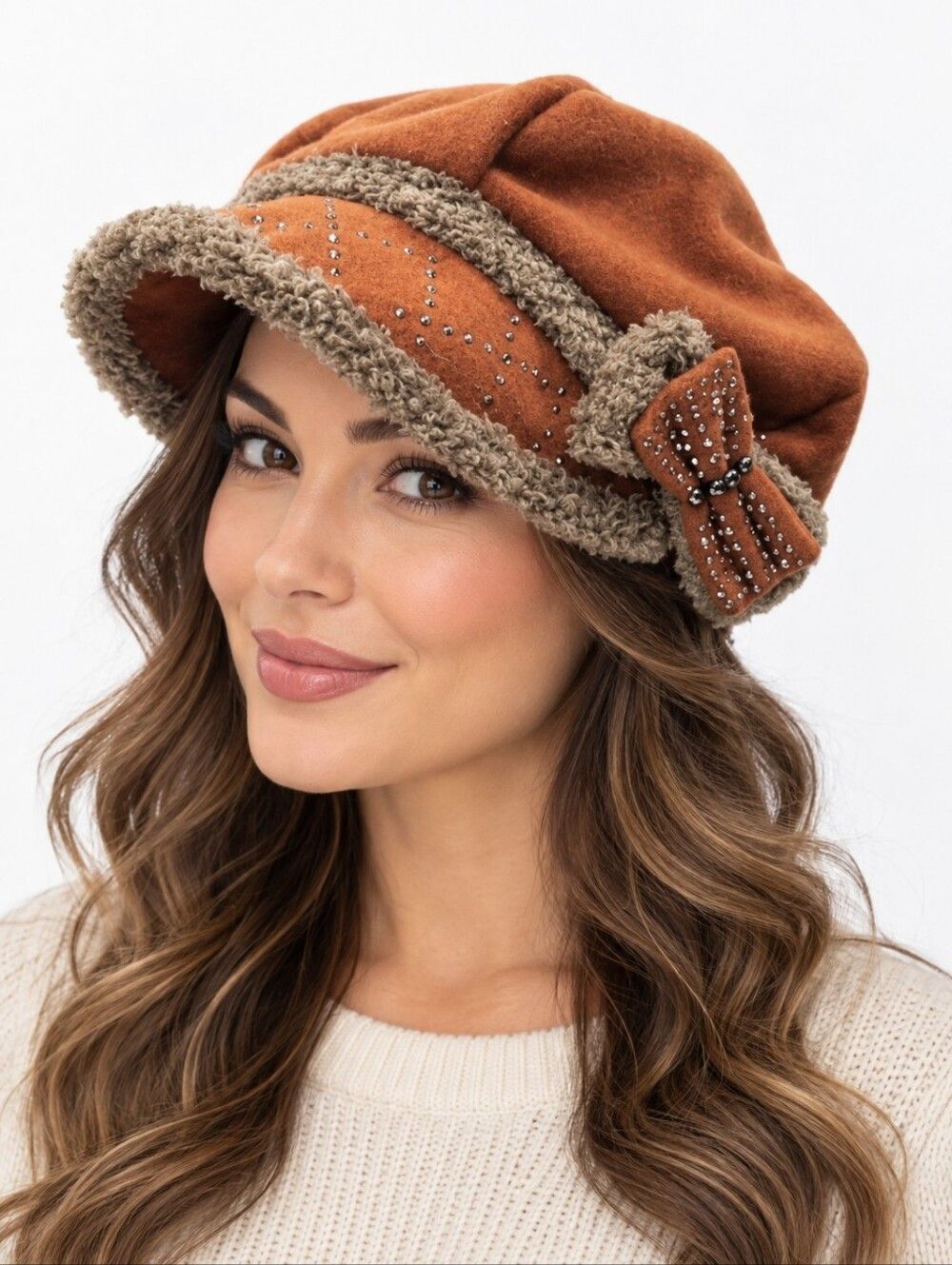 NWOT stunnibg New Women’s fleece bow tie warm winter hat, beaded orange brown